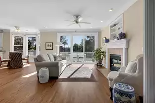 3335 Cottonfield Dr, Mount Pleasant, SC 29466 - Photo 12