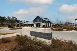 555 Blueway Ave, Summerville, SC 29486 - Photo 34