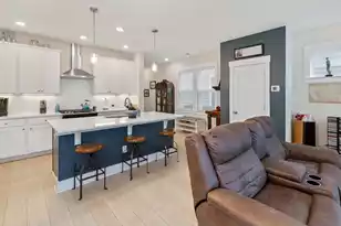 555 Blueway Ave, Summerville, SC 29486 - Photo 12