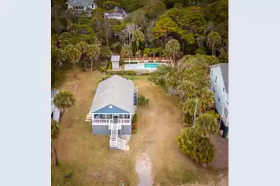 604 Ashley Avenue W, Folly Beach, SC 29439 - Photo 2