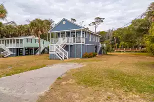 604 Ashley Ave W, Folly Beach, SC 29439 - Photo 8