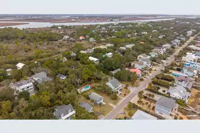 604 Ashley Avenue W, Folly Beach, SC 29439 - Photo 34