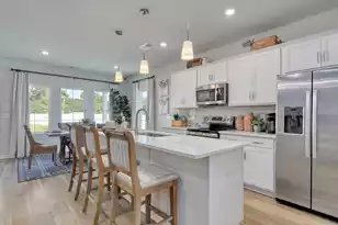 604 O'Leary Cir, Summerville, SC 29483 - Photo 4