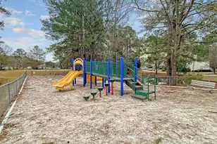 5112 Pk Crk Ave, North Charleston, SC 29418 - Photo 4
