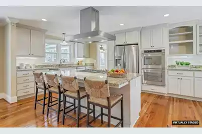 148 Patrick Lane, Summerville, SC 29483 - Photo 4