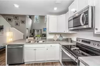 715 Hilchot Drive, Summerville, SC 29486 - Photo 8