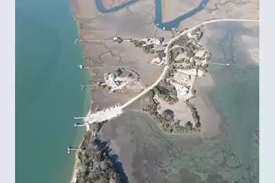 2421 Sol Legare Road, Charleston, SC 29412 - Photo 4