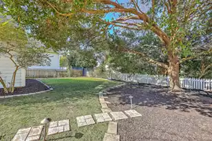 100 Jordan Ct, Charleston, SC 29492 - Photo 22