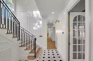 54 Church St, Charleston, SC 29401 - Photo 12