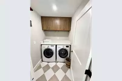 943 Mikell Drive, Charleston, SC 29412 - Photo 12