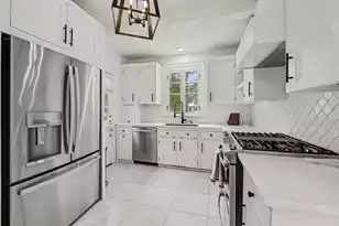 216 Carolina Ave W, Summerville, SC 29483 - Photo 14