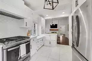 216 Carolina Ave W, Summerville, SC 29483 - Photo 18