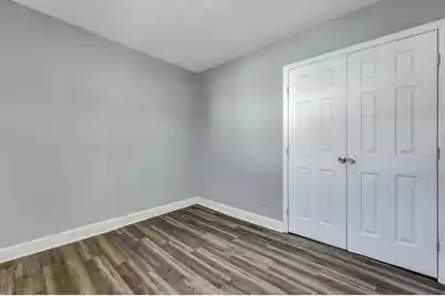 2125 Cosgrove Avenue, North Charleston, SC 29405 - Photo 8