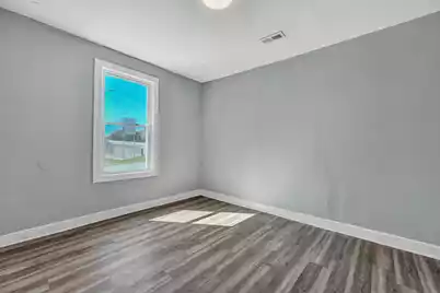 2125 Cosgrove Avenue, North Charleston, SC 29405 - Photo 10