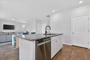 605 Silver Spruce St, Summerville, SC 29486 - Photo 10