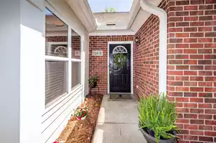 116 Ashley Villa Cir, Charleston, SC 29414 - Photo 2