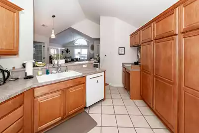 116 Ashley Villa Circle #Unit B, Charleston, SC 29414 - Photo 16