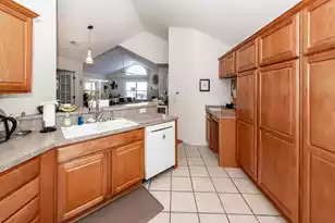 116 Ashley Villa Cir #B, Charleston, SC 29414 - Photo 16