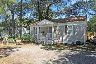 2744 Saratoga Rd, North Charleston, SC 29405 - Photo 2
