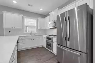 2380 Kings Gate Ln #204, Mount Pleasant, SC 29466 - Photo 12