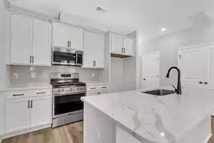 737 Alma Square Dr, Moncks Corner, SC 29461 - Photo 4