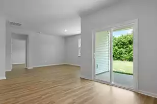 1011 Laurel Oaks Dr, Summerville, SC 29483 - Photo 14