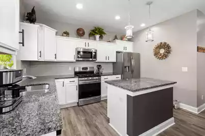 65 Folly Road Boulevard, Charleston, SC 29407 - Photo 12