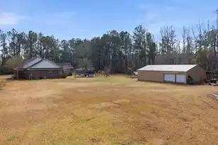 169 Belton Dr, Orangeburg, SC 29118 - Photo 2