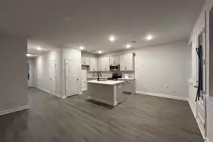 453 Martins Creek Blvd, Summerville, SC 29485 - Photo 6