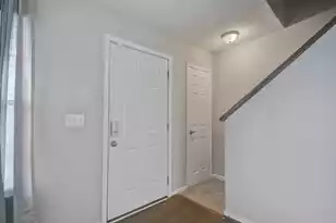 8016 Thelen St, North Charleston, SC 29406 - Photo 4