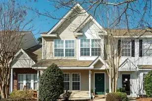 102 Yellow Hawthorn Cir, Summerville, SC 29483 - Photo 1