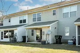 102 Yellow Hawthorn Cir, Summerville, SC 29483 - Photo 22