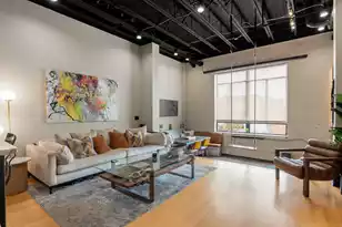 517 King St #11, Charleston, SC 29403 - Photo 2