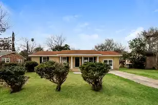 109 Wisteria Rd, Goose Creek, SC 29445 - Photo 1