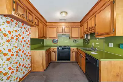 219 Foxborough Road, Goose Creek, SC 29445 - Photo 4