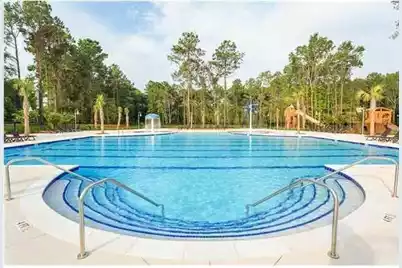 1483 Hollenberg Lane, Mount Pleasant, SC 29466 - Photo 2