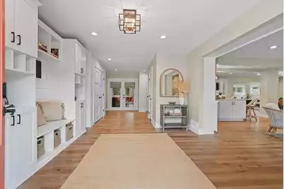 978 Law Lane, Mount Pleasant, SC 29464 - Photo 8