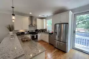 973 Warrick Oaks Ln, Mount Pleasant, SC 29464 - Photo 4