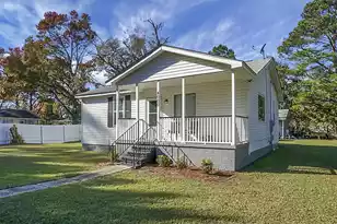 4000 Gary Dr, North Charleston, SC 29405 - Photo 4