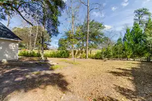 300 Huntington Ct, Hanahan, SC 29410 - Photo 14