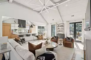 1027 Lakeview Dr, Mount Pleasant, SC 29464 - Photo 22