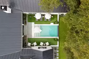 1027 Lakeview Dr, Mount Pleasant, SC 29464 - Photo 4