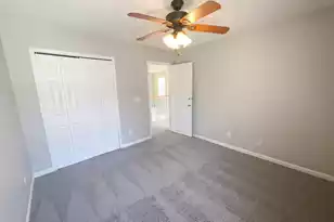 4833 Shady Tree Ln, Summerville, SC 29485 - Photo 4