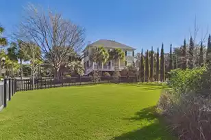 926 Cochran St, Charleston, SC 29492 - Photo 48