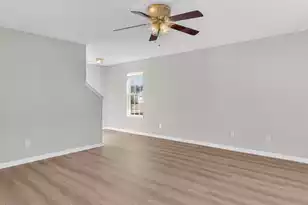 131 Patriot Ln, Summerville, SC 29486 - Photo 4