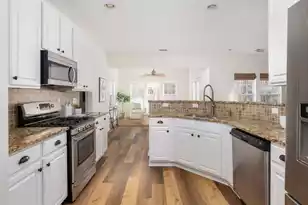 7552 Hawks Cir, Hanahan, SC 29410 - Photo 8