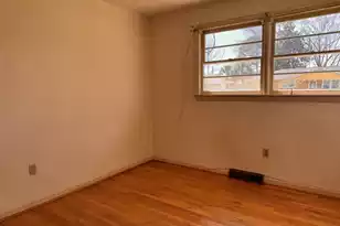 5304 Eileen St, North Charleston, SC 29418 - Photo 10