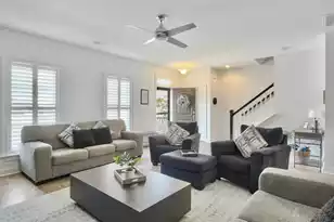 1398 Fox Creek Ln, Mount Pleasant, SC 29466 - Photo 4