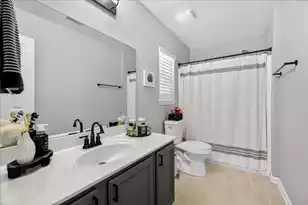 8613 Madelyn St, North Charleston, SC 29406 - Photo 6