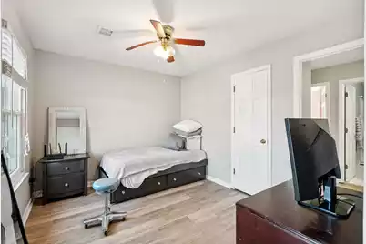 1427 Diamond Boulevard, Mount Pleasant, SC 29466 - Photo 34